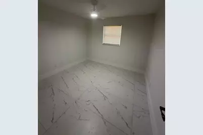 3446 Dahlia Place #B, Largo, FL 33771 - Photo 5