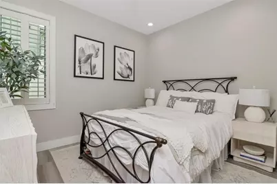 536 4th Avenue S #2, Saint Petersburg, FL 33701 - Photo 7