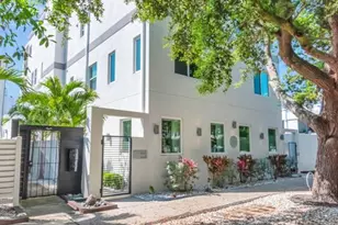 536 4th Ave S, Saint Petersburg, FL 33701 - Photo 1