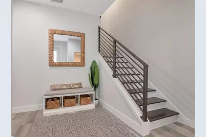 536 4th Avenue S #2, Saint Petersburg, FL 33701 - Photo 5