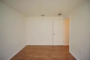 5933 Desert Peace Ave, Land O Lakes, FL 34639 - Photo 9