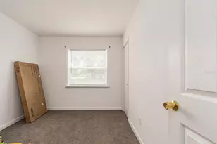 8194 65th St N, Pinellas Park, FL 33781 - Photo 21