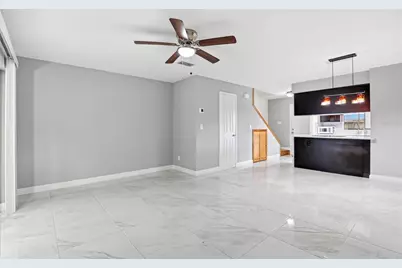 3919 Pine Limb Court, Tampa, FL 33614 - Photo 15