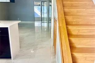 3919 Pine Limb Ct, Tampa, FL 33614 - Photo 7