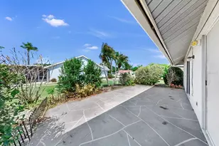 2003 New Bedford Dr, Sun City Center, FL 33573 - Photo 39