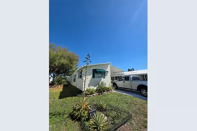 340 Canal Way, Oldsmar, FL 34677 - Photo 1
