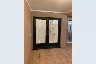 4913 Rockledge Circle, Tampa, FL 33624 - Photo 5