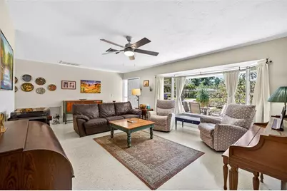 6019 8th Avenue N, Saint Petersburg, FL 33710 - Photo 11