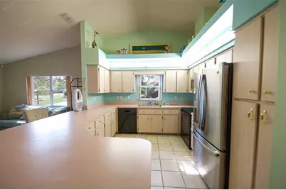 7404 Cool Breeze Court, Spring Hill, FL 34607 - Photo 5