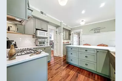 315 8th Avenue NE, Saint Petersburg, FL 33701 - Photo 17