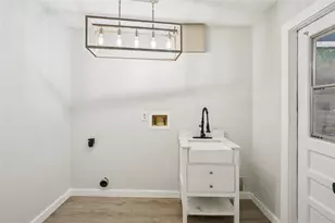 3109 Lake Valencia Ln E, Palm Harbor, FL 34684 - Photo 29