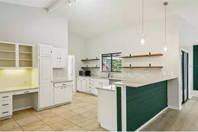 3109 Lake Valencia Ln E, Palm Harbor, FL 34684 - Photo 11
