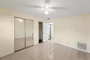 3850 13th Ave N, Saint Petersburg, FL 33713 - Photo 13
