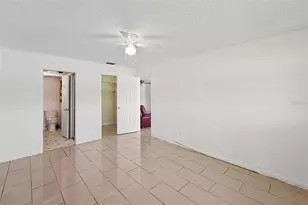 3850 13th Ave N, Saint Petersburg, FL 33713 - Photo 9