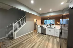 26605 Chimney Spire Ln, Wesley Chapel, FL 33544 - Photo 3