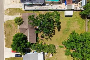 517 Terrace Dr, Brandon, FL 33510 - Photo 9