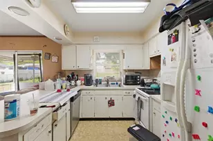 517 Terrace Dr, Brandon, FL 33510 - Photo 19