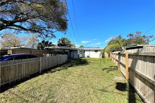 2334 38th Ave N, Saint Petersburg, FL 33713 - Photo 9
