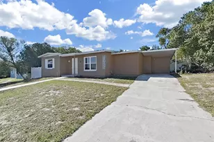 7098 Holiday Dr, Spring Hill, FL 34606 - Photo 3