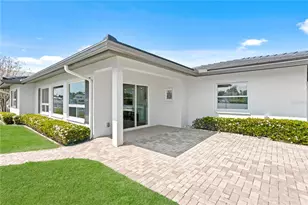 109 Poinciana Ln, Largo, FL 33770 - Photo 47