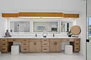 109 Poinciana Ln, Largo, FL 33770 - Photo 13