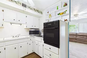 5664 40th Terrace N, Saint Petersburg, FL 33710 - Photo 7