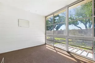 5664 40th Terrace N, Saint Petersburg, FL 33710 - Photo 11