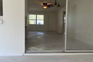 300 94th Ave N, Saint Petersburg, FL 33702 - Photo 15