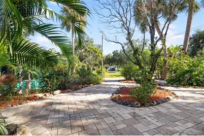 8825 Oak Street, Riverview, FL 33578 - Photo 67