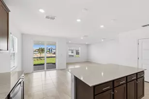 10790 Buttercup Ct, Venice, FL 34293 - Photo 13