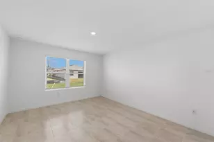 10790 Buttercup Ct, Venice, FL 34293 - Photo 21