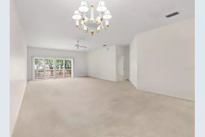 6600 100th Way N #24B, Saint Petersburg, FL 33708 - Photo 11