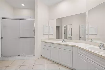 6600 100th Way N #24B, Saint Petersburg, FL 33708 - Photo 15