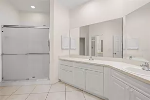 6600 100th Way N, Saint Petersburg, FL 33708 - Photo 19