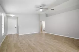 10309 Granada Green Ct, Riverview, FL 33578 - Photo 7