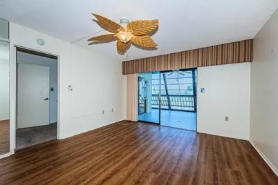 9860 62nd Terrace N #1025, Saint Petersburg, FL 33708 - Photo 13
