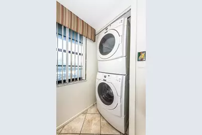 9860 62nd Terrace N #1025, Saint Petersburg, FL 33708 - Photo 31