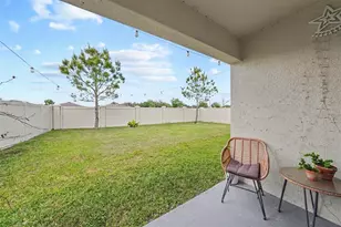 7980 Broad Pointe Dr, Zephyrhills, FL 33540 - Photo 27