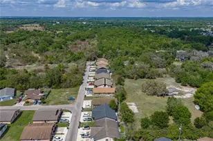 944 Buccaneer Dr, Lakeland, FL 33801 - Photo 5