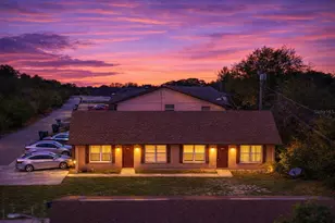 944 Buccaneer Dr, Lakeland, FL 33801 - Photo 1