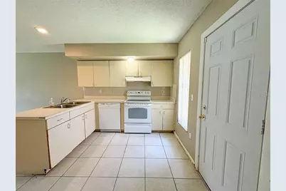 944 Buccaneer Drive, Lakeland, FL 33801 - Photo 13