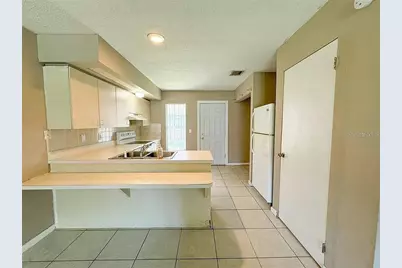 944 Buccaneer Drive, Lakeland, FL 33801 - Photo 11