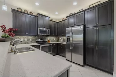 4972 Marble Springs Circle, Wimauma, FL 33598 - Photo 9