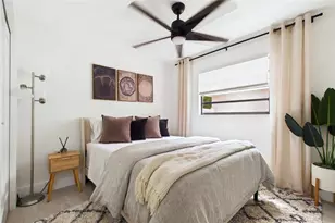 1920 New Hampshire Ave NE, Saint Petersburg, FL 33703 - Photo 25