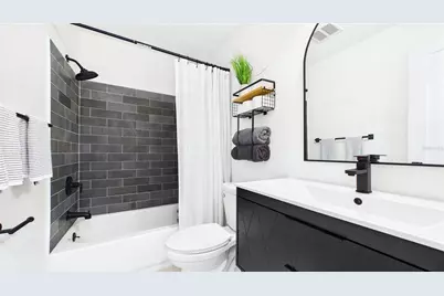 1920 New Hampshire Avenue NE, Saint Petersburg, FL 33703 - Photo 27