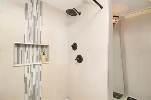 7018 Oakview Cir, Tampa, FL 33634 - Photo 31