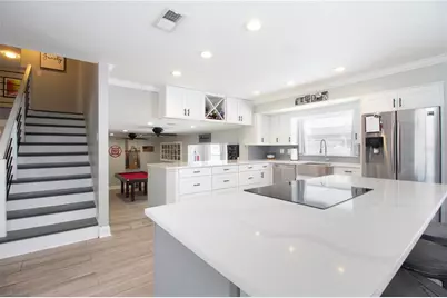 7018 Oakview Circle, Tampa, FL 33634 - Photo 15