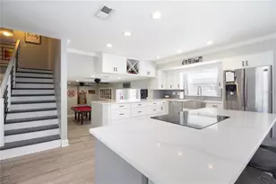 7018 Oakview Cir, Tampa, FL 33634 - Photo 15