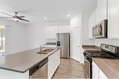 5435 Los Robles Court, Palmetto, FL 34221 - Photo 3