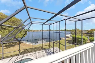 9821 Bay Island Dr, Tampa, FL 33615 - Photo 31